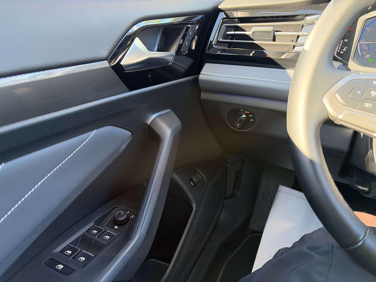 2025 Volkswagen Jetta HIGHLINE Photo