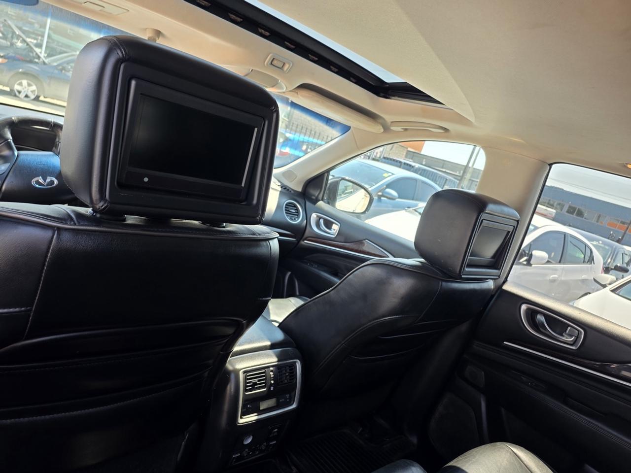 2013 Infiniti JX35  Photo