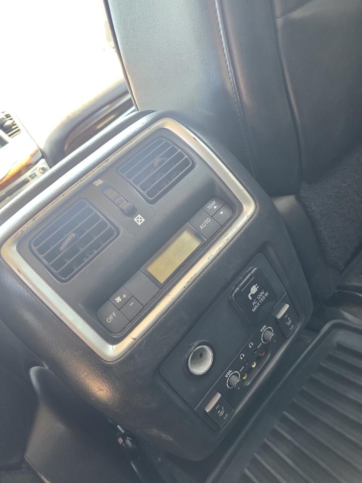 2013 Infiniti JX35  Photo