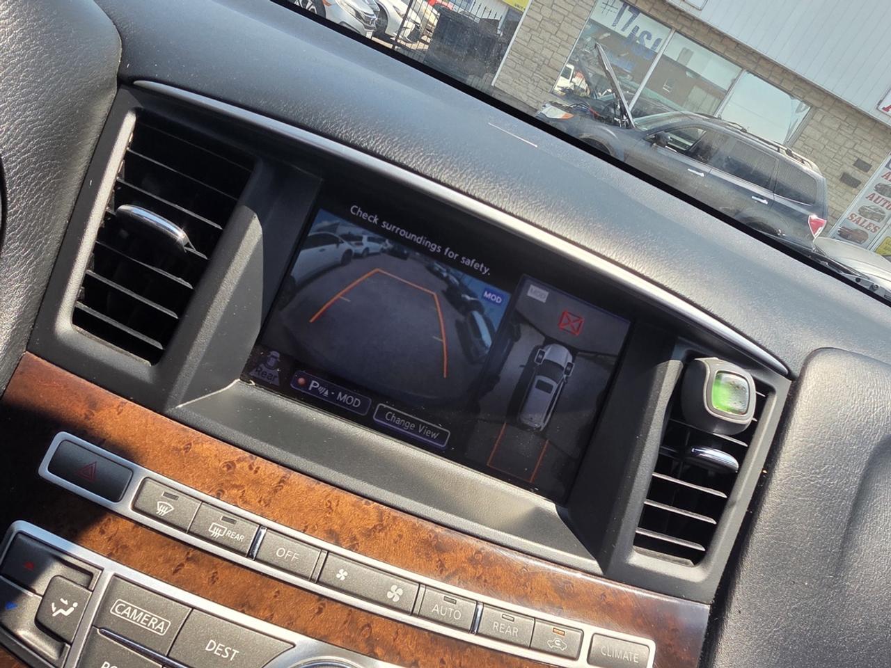 2013 Infiniti JX35  Photo