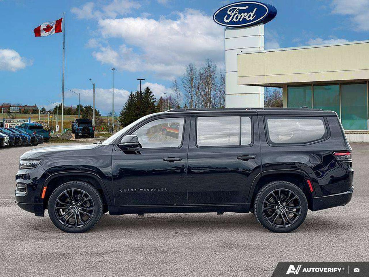 2022 Jeep Grand Wagoneer Obsidian   3RD ROW SEATS   HVY DUTY TRLR TOW Photo