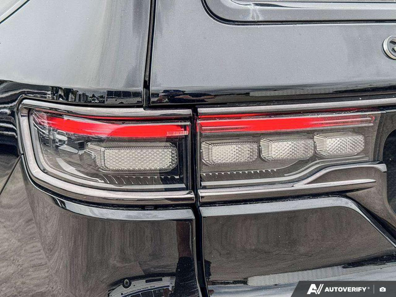 2022 Jeep Grand Wagoneer Obsidian   3RD ROW SEATS   HVY DUTY TRLR TOW Photo