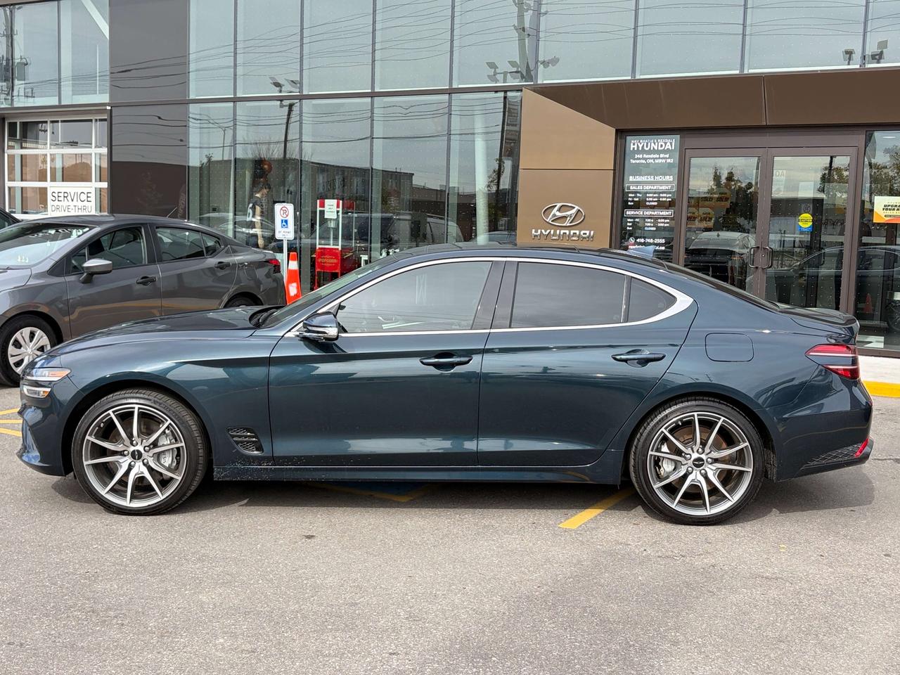 2024 Genesis G70 2.5T ADVANCED   CLEAN CARFAX Photo5
