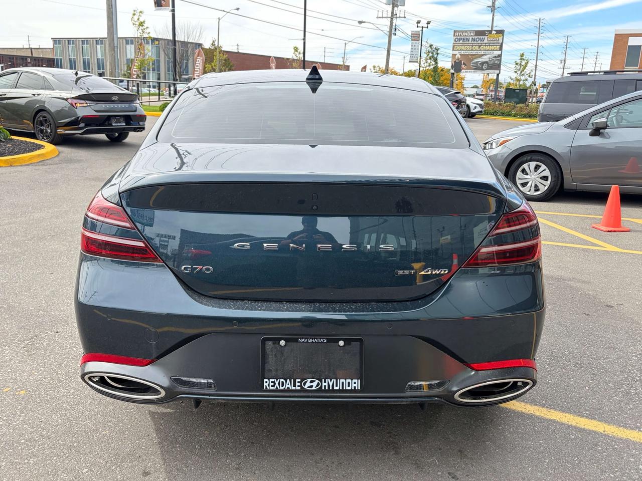 2024 Genesis G70 2.5T ADVANCED   CLEAN CARFAX Photo