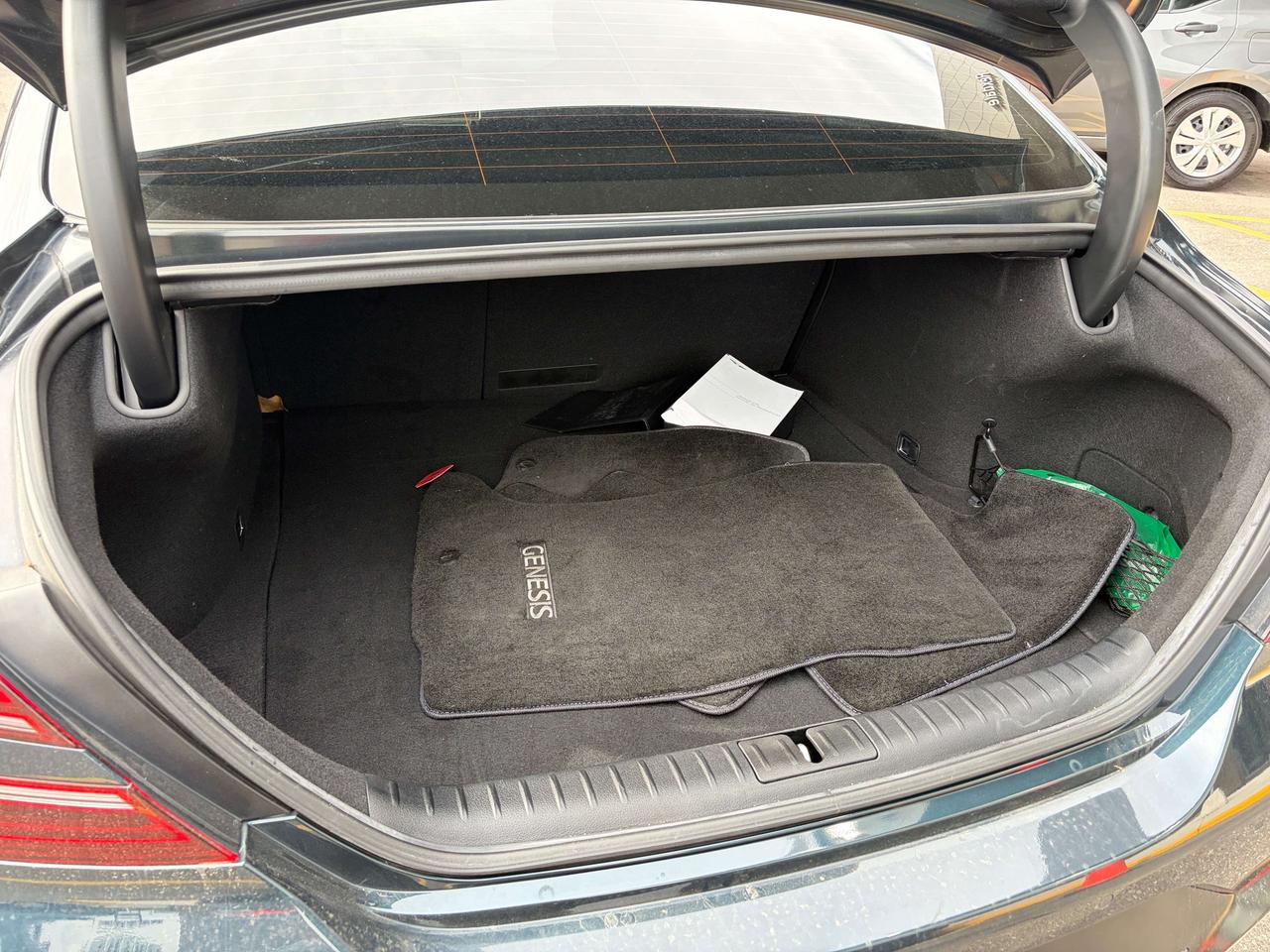 2024 Genesis G70 2.5T ADVANCED   CLEAN CARFAX Photo