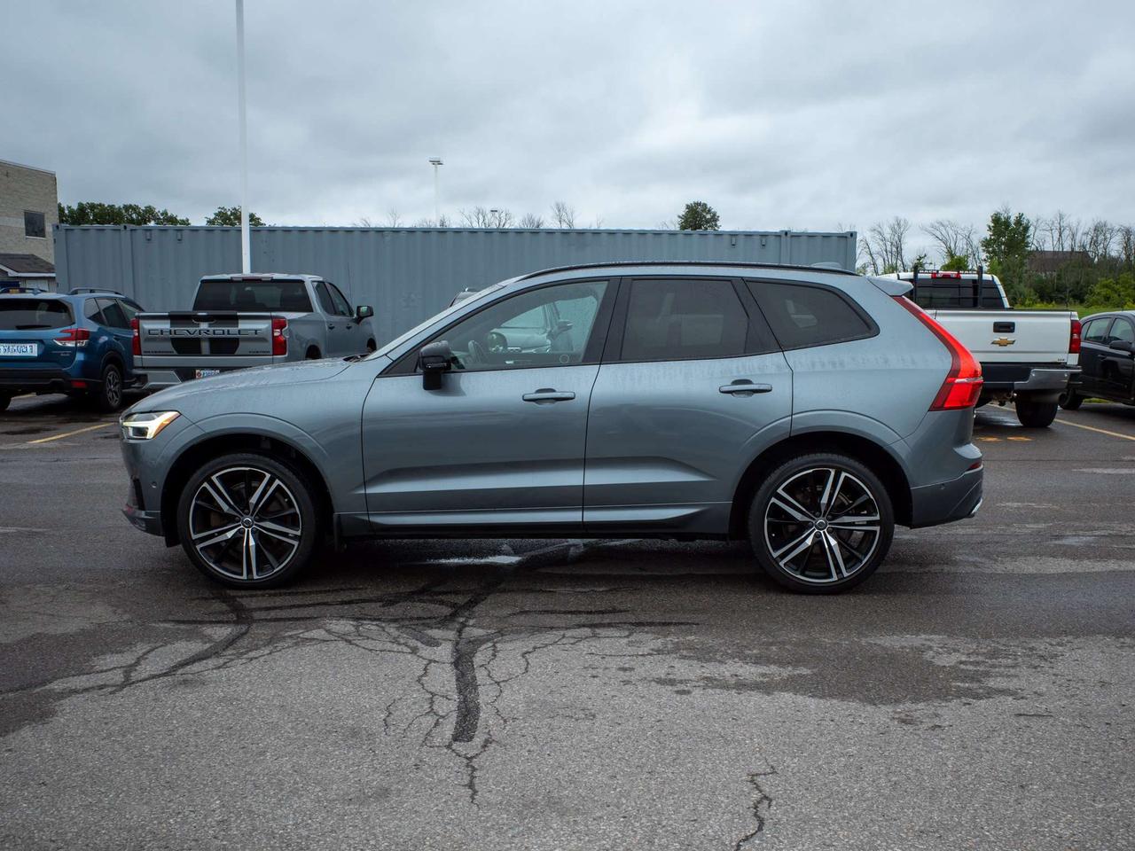 2020 Volvo XC60 R-Design - Turbo/Supercharged Engine Photo