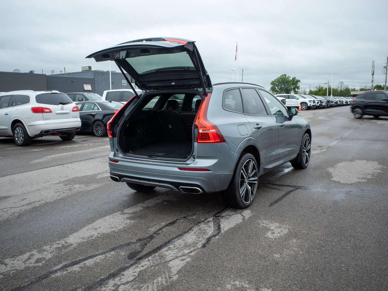 2020 Volvo XC60 R-Design - Turbo/Supercharged Engine Photo
