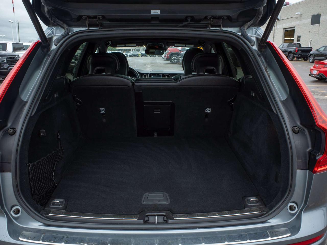 2020 Volvo XC60 R-Design - Turbo/Supercharged Engine Photo