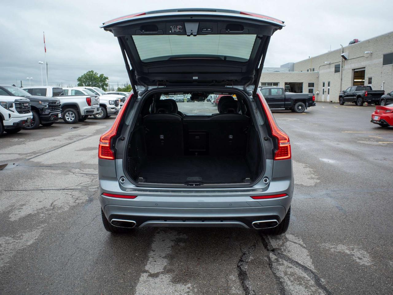 2020 Volvo XC60 R-Design - Turbo/Supercharged Engine Photo