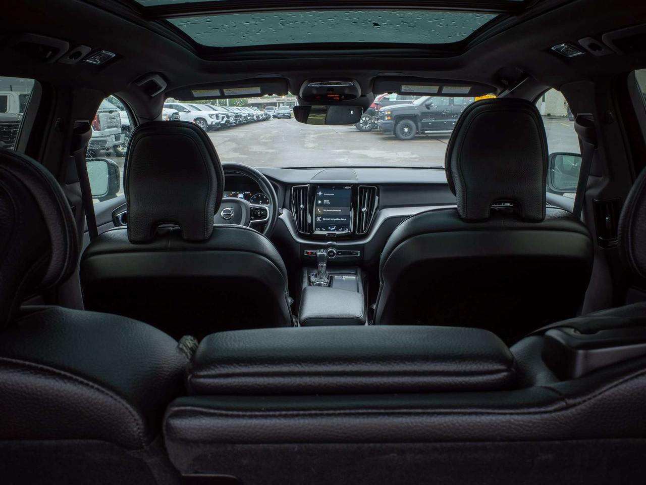 2020 Volvo XC60 R-Design - Turbo/Supercharged Engine Photo