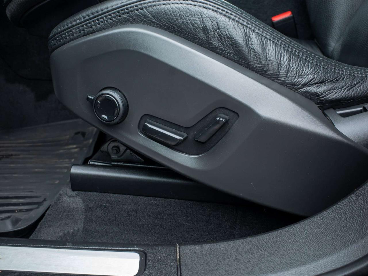 2020 Volvo XC60 R-Design - Turbo/Supercharged Engine Photo