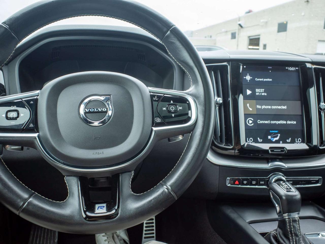 2020 Volvo XC60 R-Design - Turbo/Supercharged Engine Photo