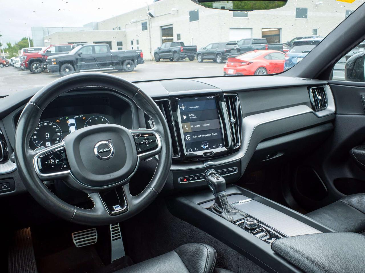 2020 Volvo XC60 R-Design - Turbo/Supercharged Engine Photo