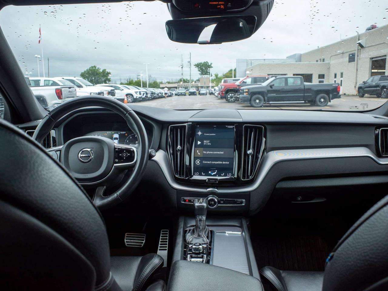 2020 Volvo XC60 R-Design - Turbo/Supercharged Engine Photo
