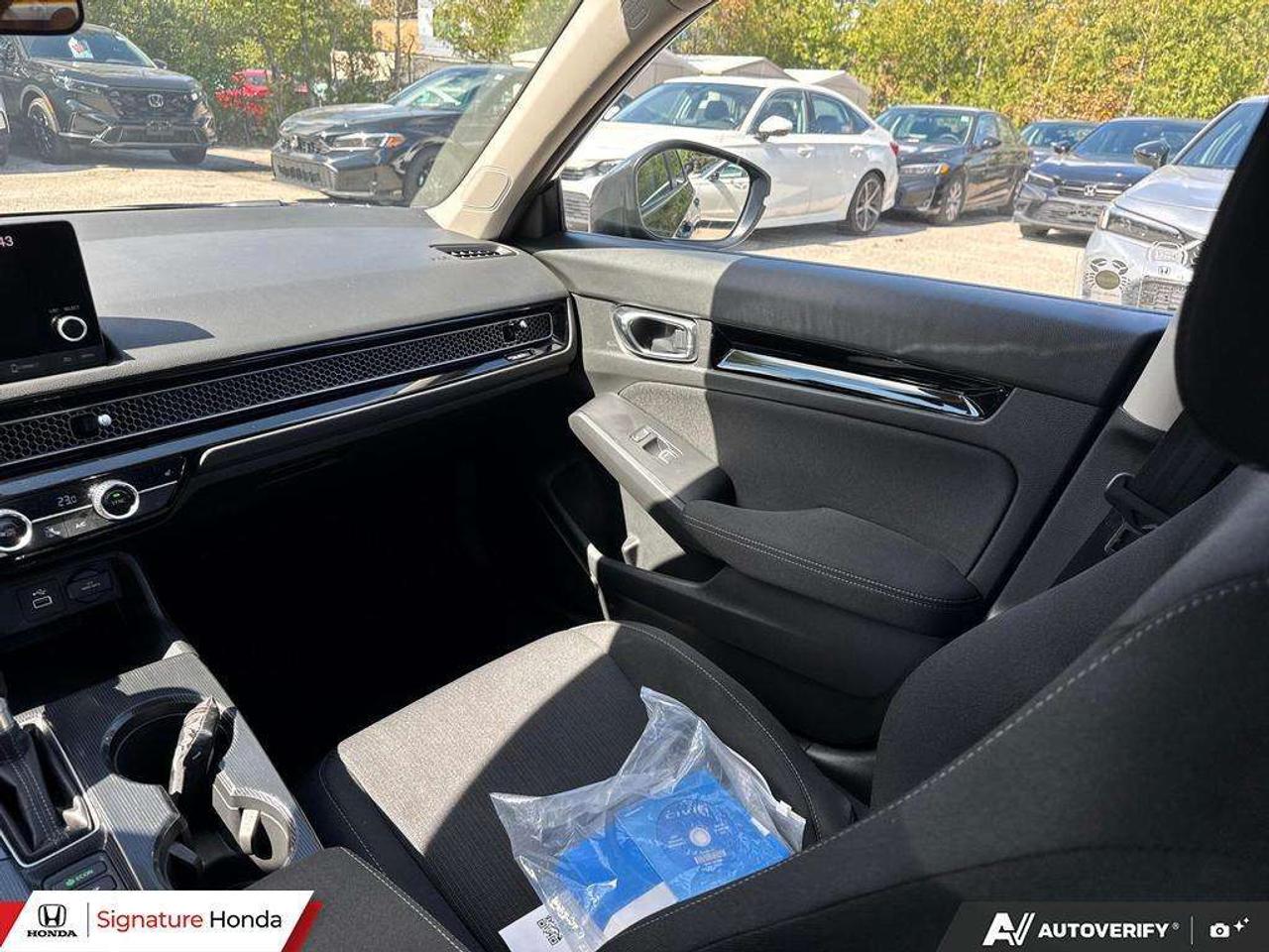 2024 Honda Civic EX Photo