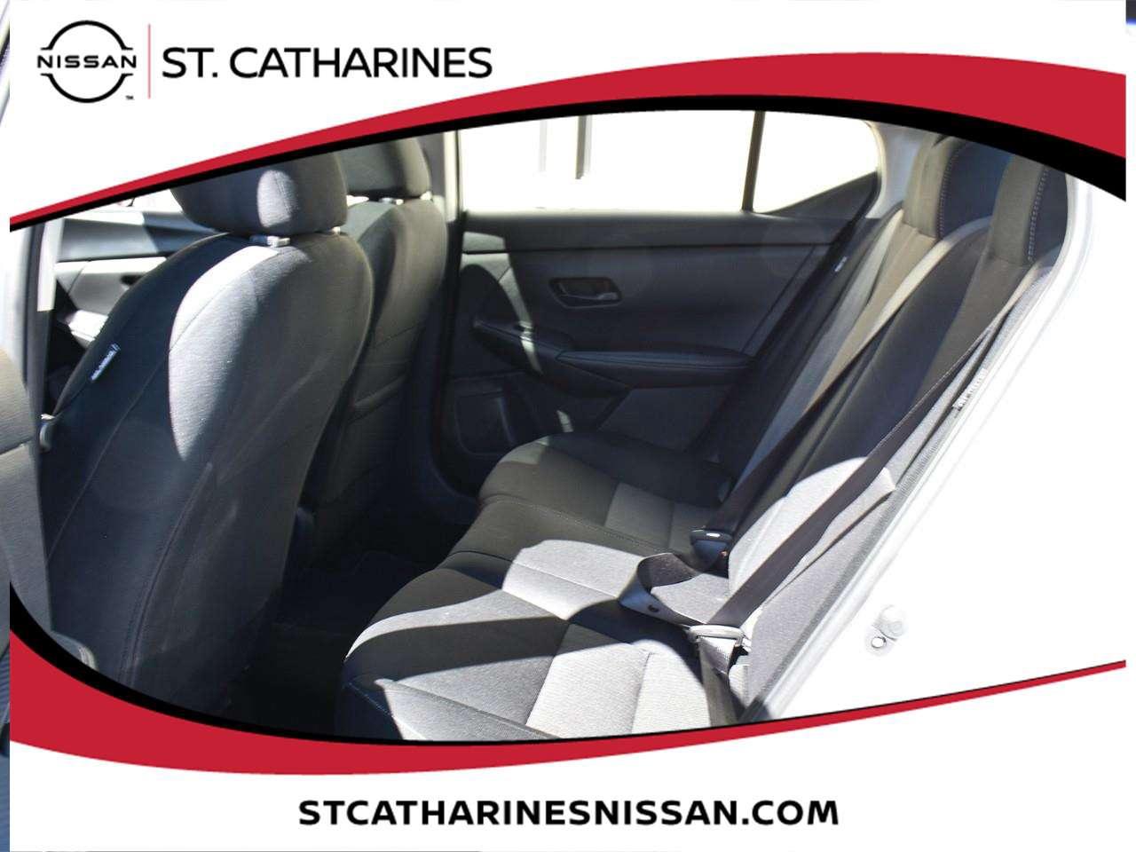 2024 Nissan Sentra SV Photo