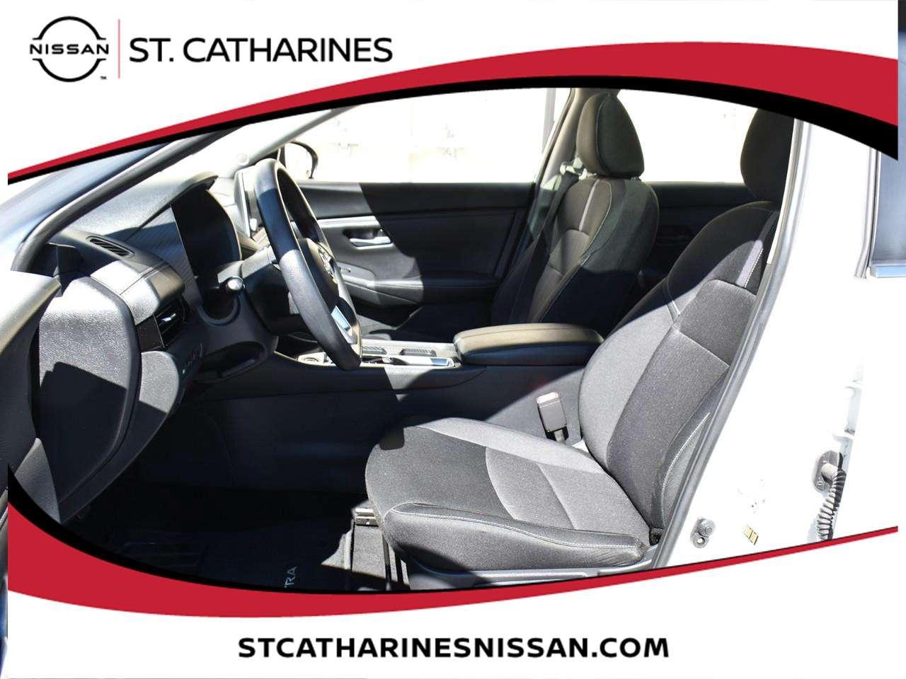 2024 Nissan Sentra SV Photo