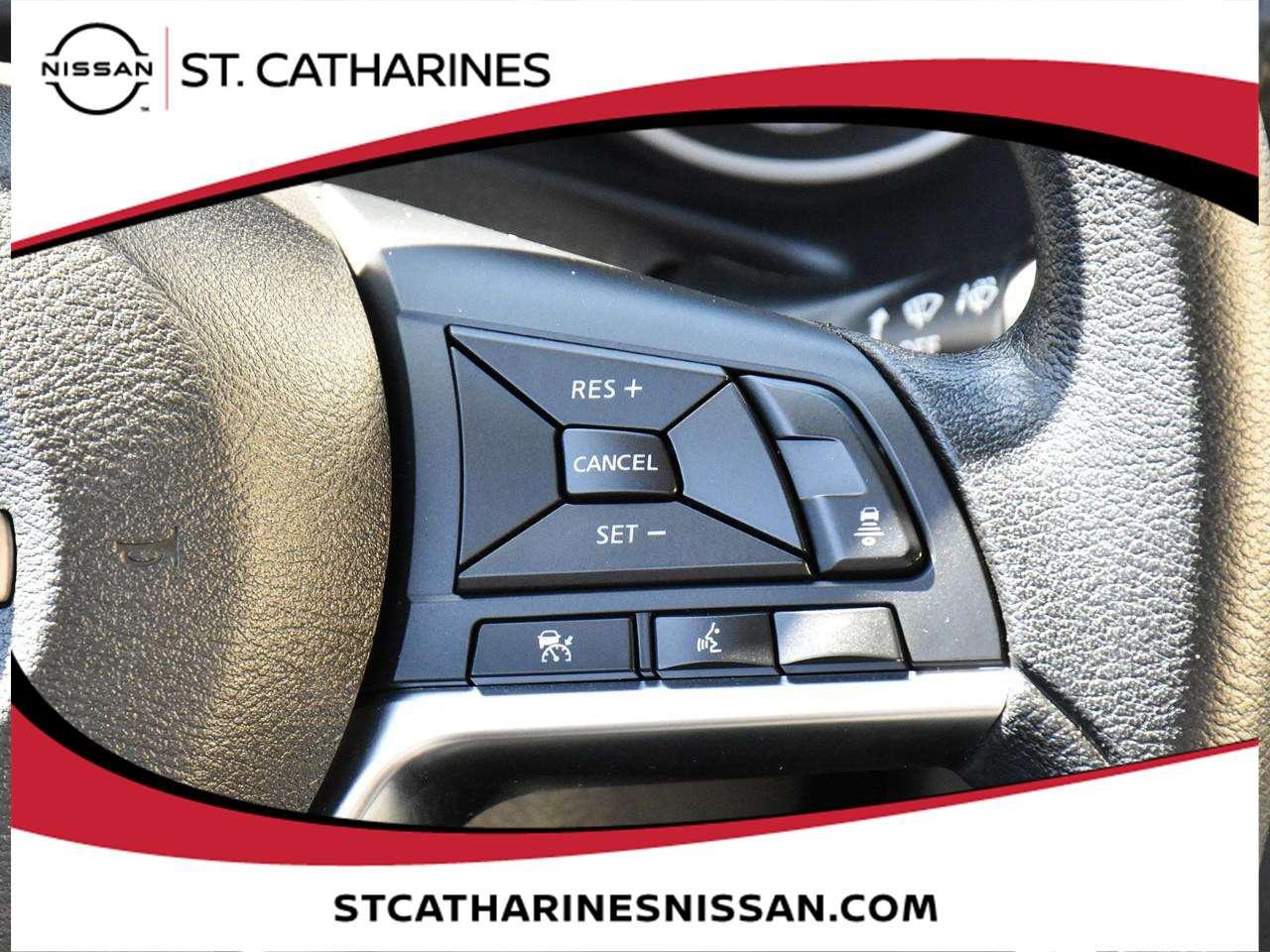 2024 Nissan Sentra SV Photo