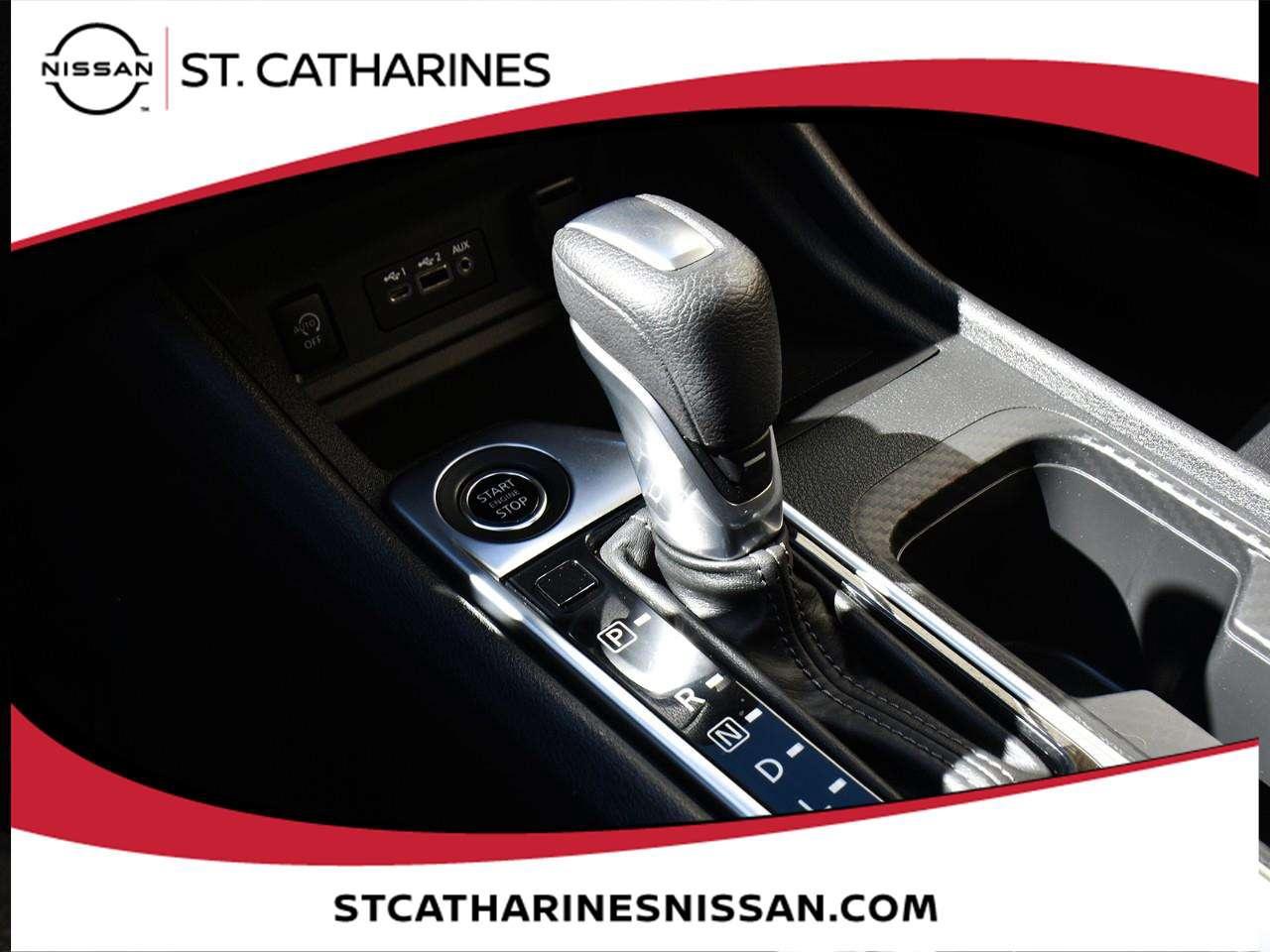 2024 Nissan Sentra SV Photo