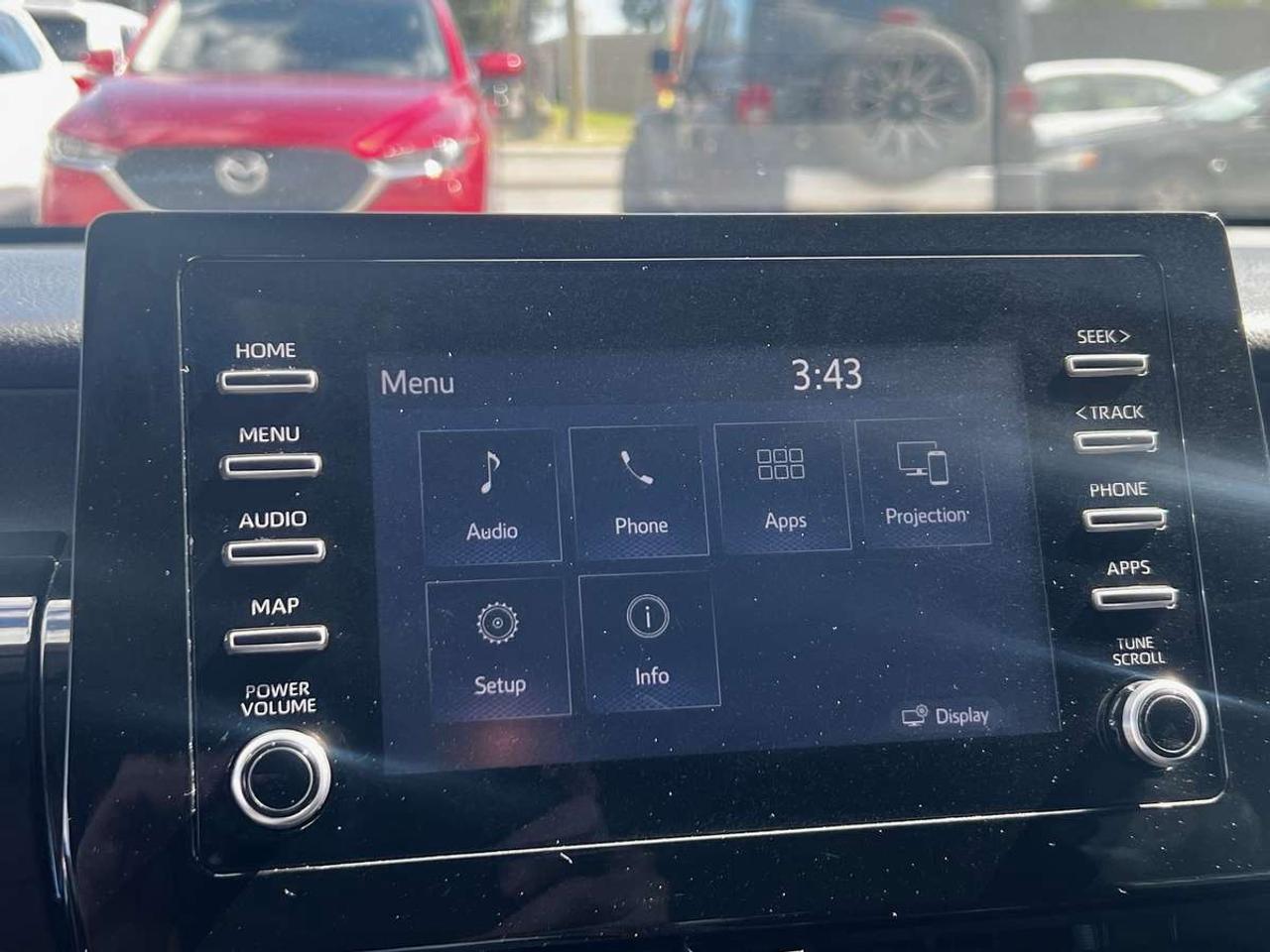2021 Toyota Camry SE Photo