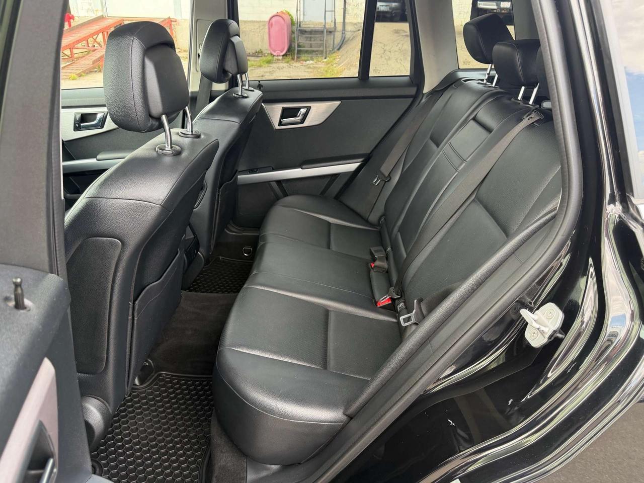 2010 Mercedes-Benz GLK-Class GLK 350 ~ 4MATIC ~ DUAL SUNROOF ~ CERTIFIED Photo
