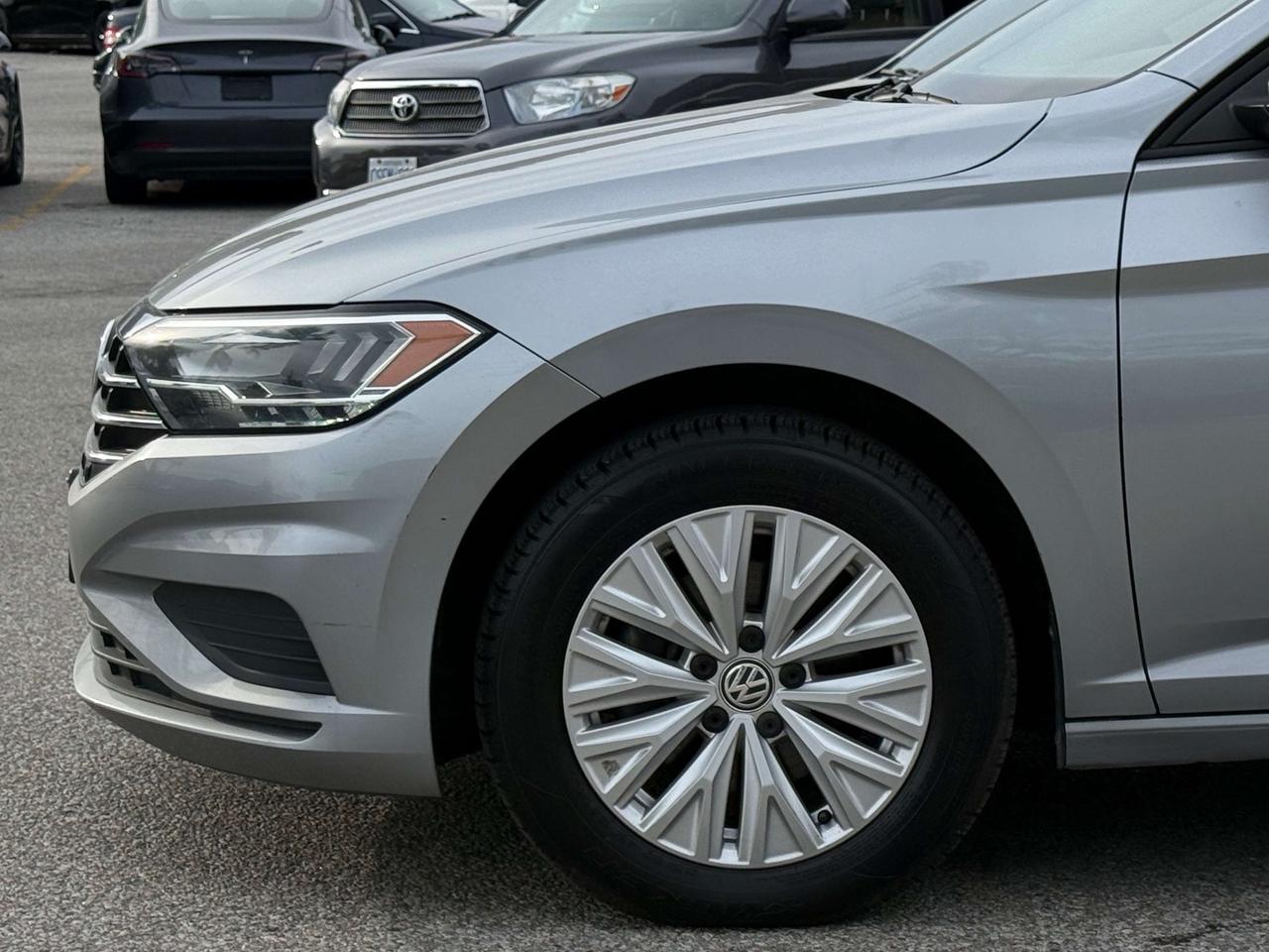 2019 Volkswagen Jetta Comfortline l FWD l 1.4L l 4 Cylinder l Auto l Eco Photo1