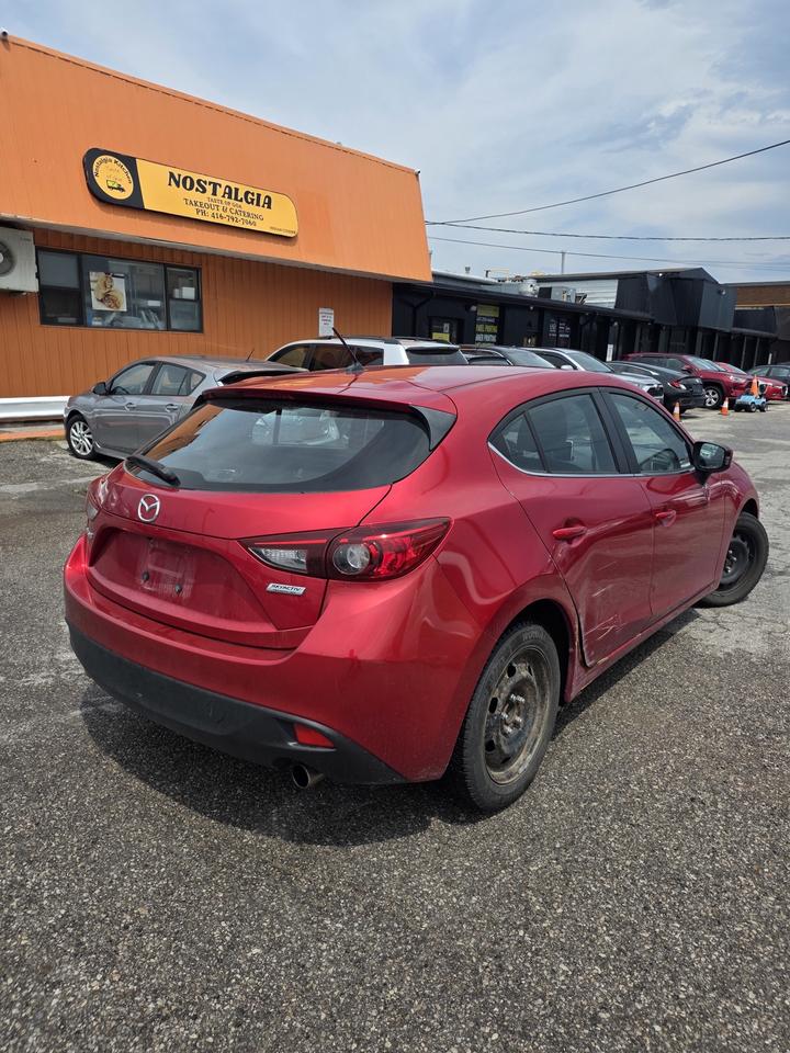2014 Mazda MAZDA3 GS Photo