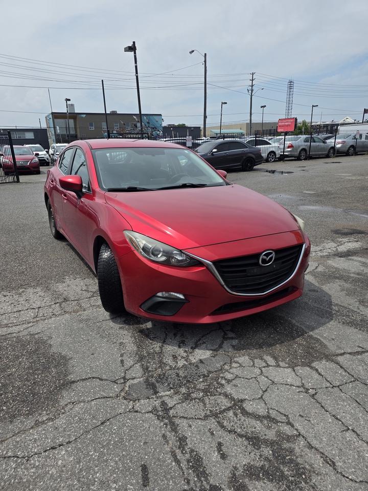 2014 Mazda MAZDA3 GS Photo