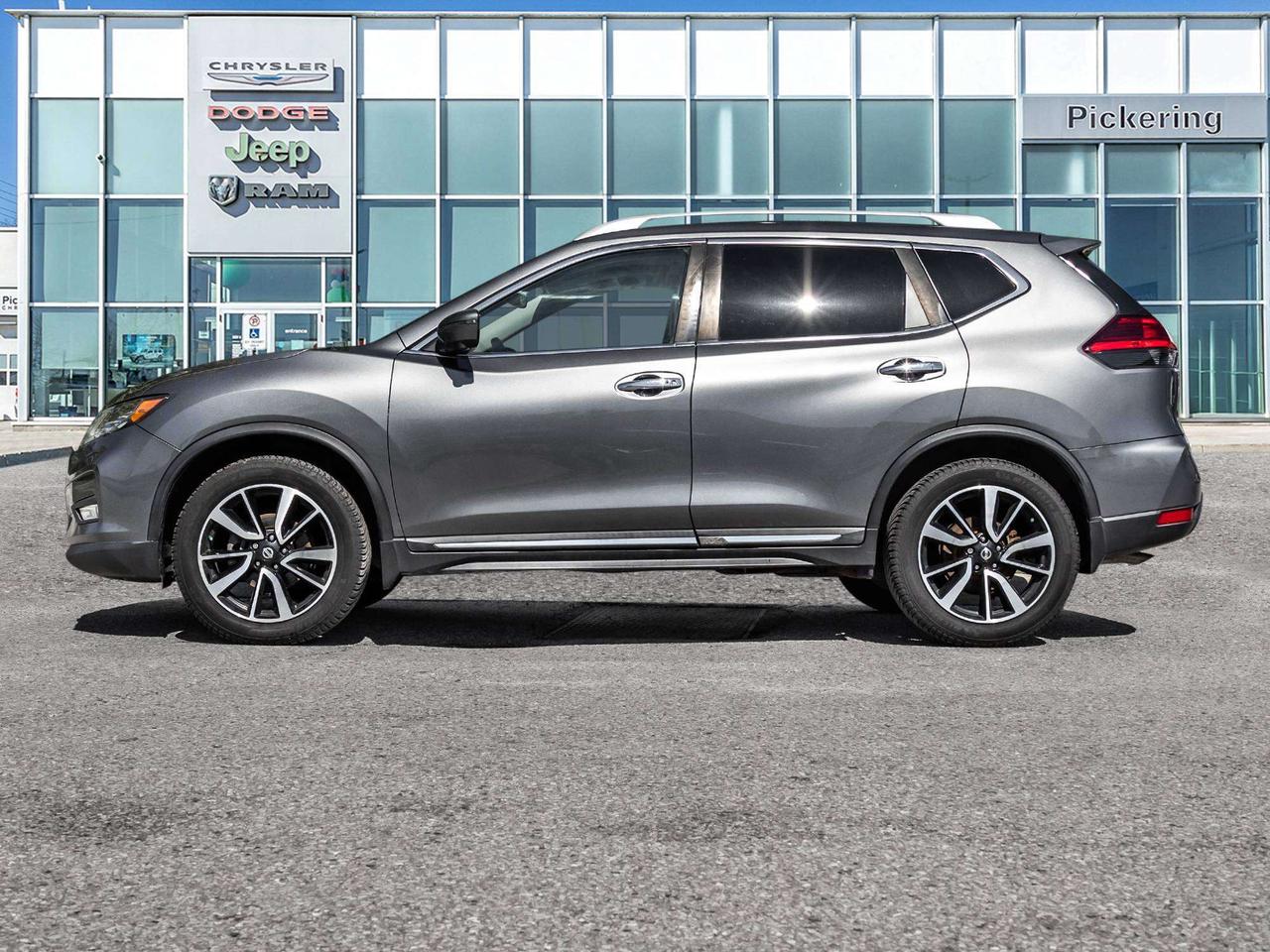 2017 Nissan Rogue SL AWD PLATINUM  ROOF  LEATHER  NAVI Photo