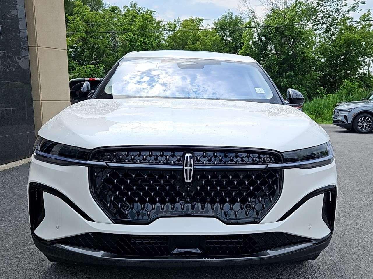2026 Lincoln Nautilus Premiere AWD Photo