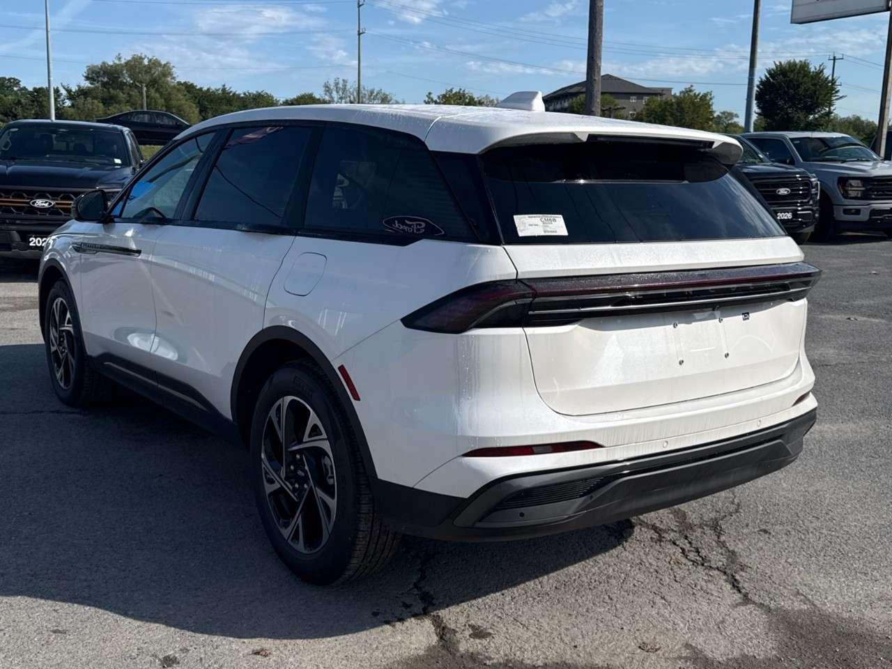 2026 Lincoln Nautilus Premiere AWD Photo