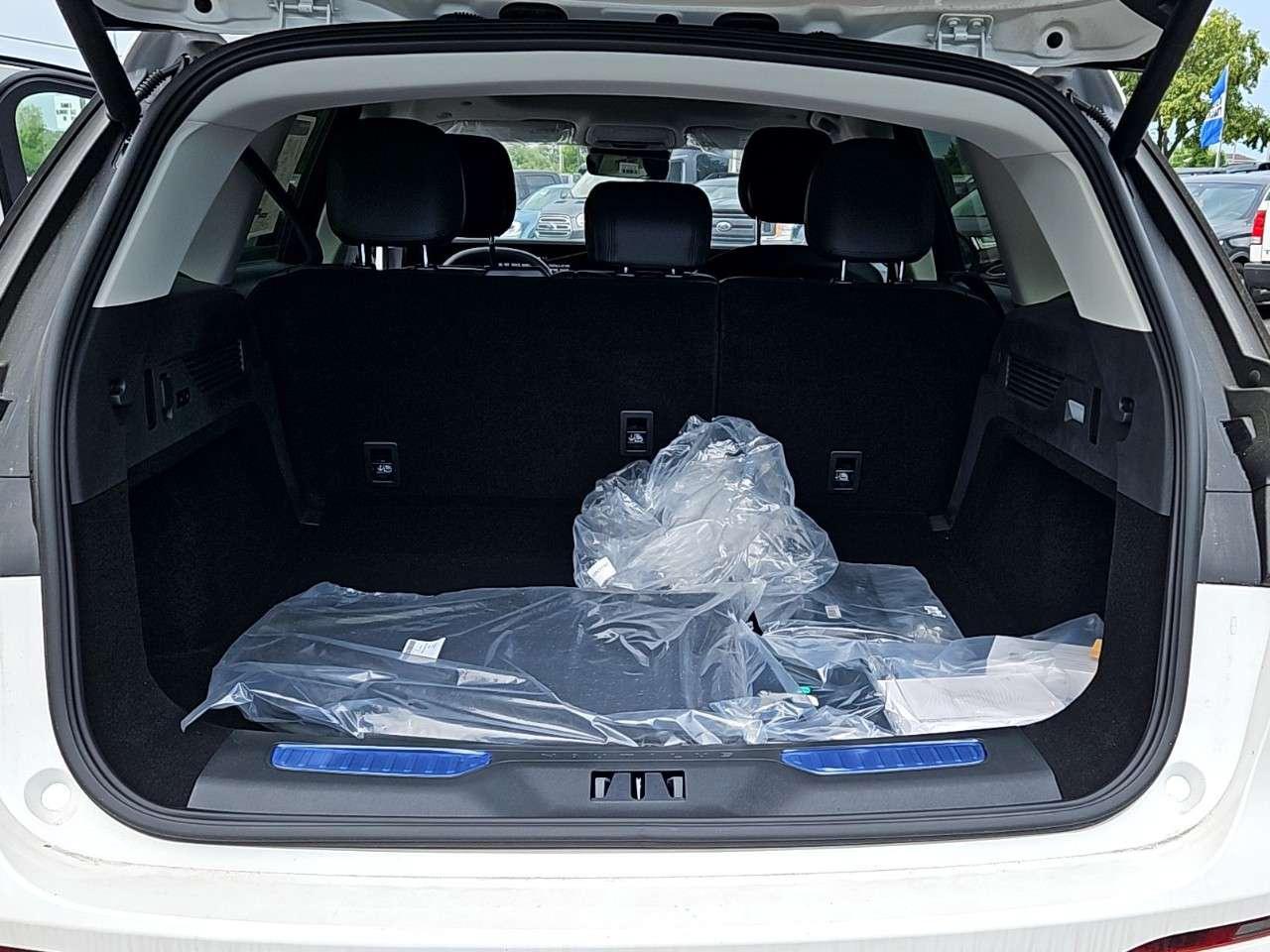 2026 Lincoln Nautilus Premiere AWD Photo
