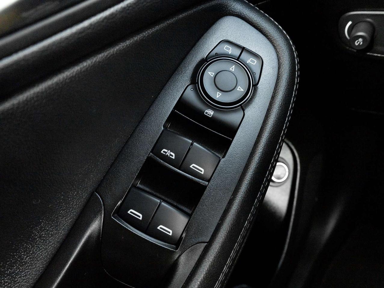 2023 Buick Encore ST Pkg   AWD  Power Liftgate   Remote Start Photo