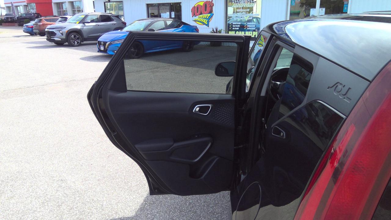 2020 Kia Soul EX 4dr Hatchback Photo