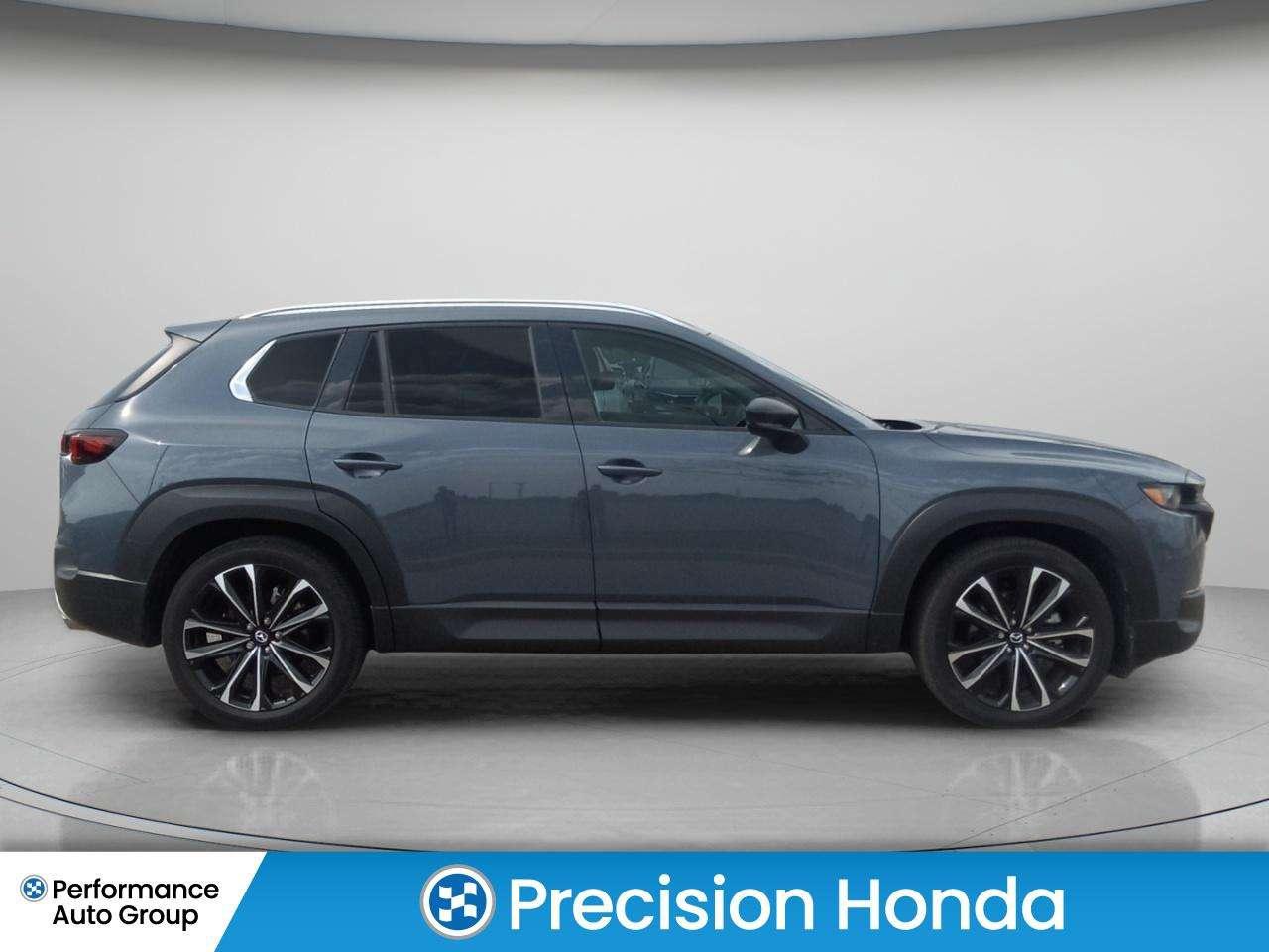 2024 Mazda CX-50 GT Photo