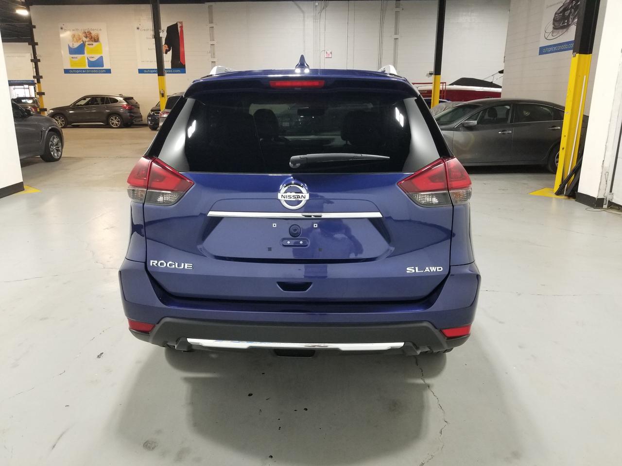 2018 Nissan Rogue SL 4dr All-wheel Drive Photo