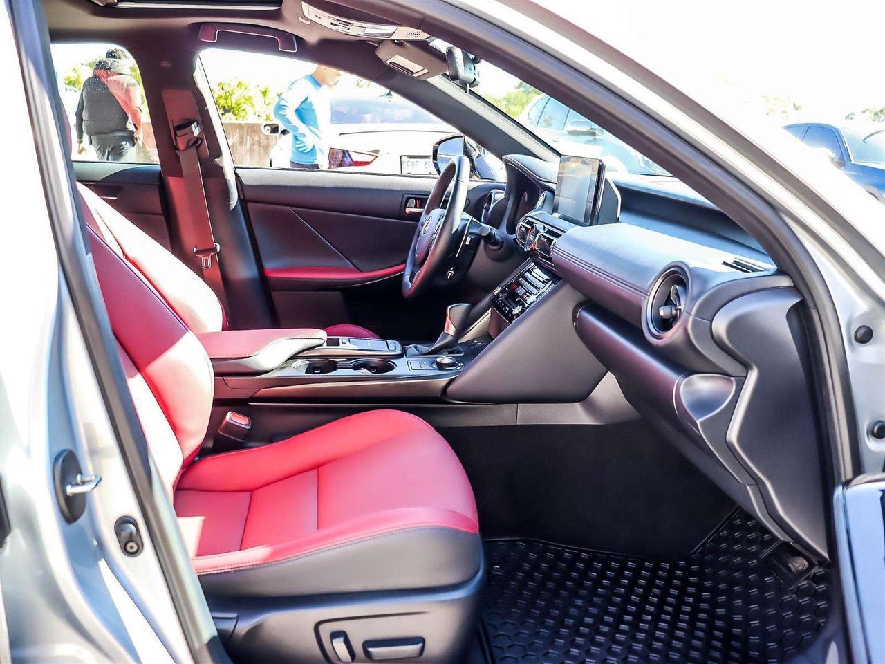 2025 Lexus IS IS 300 AWD 3.5L V6 ADAPTIVE CRUISE POWER SEATS Photo