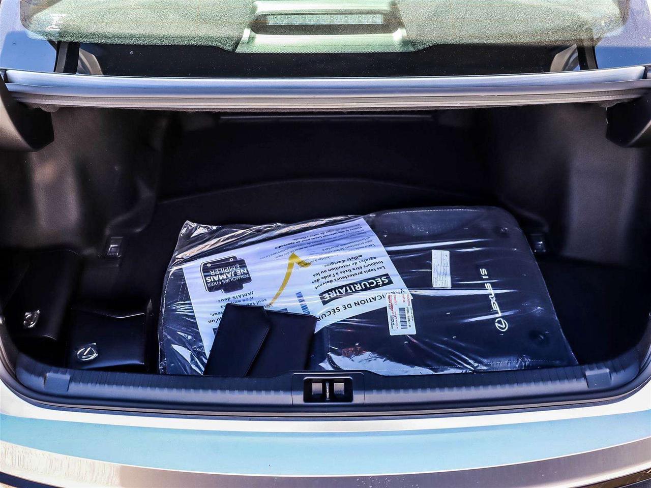 2025 Lexus IS IS 300 AWD 3.5L V6 ADAPTIVE CRUISE POWER SEATS Photo