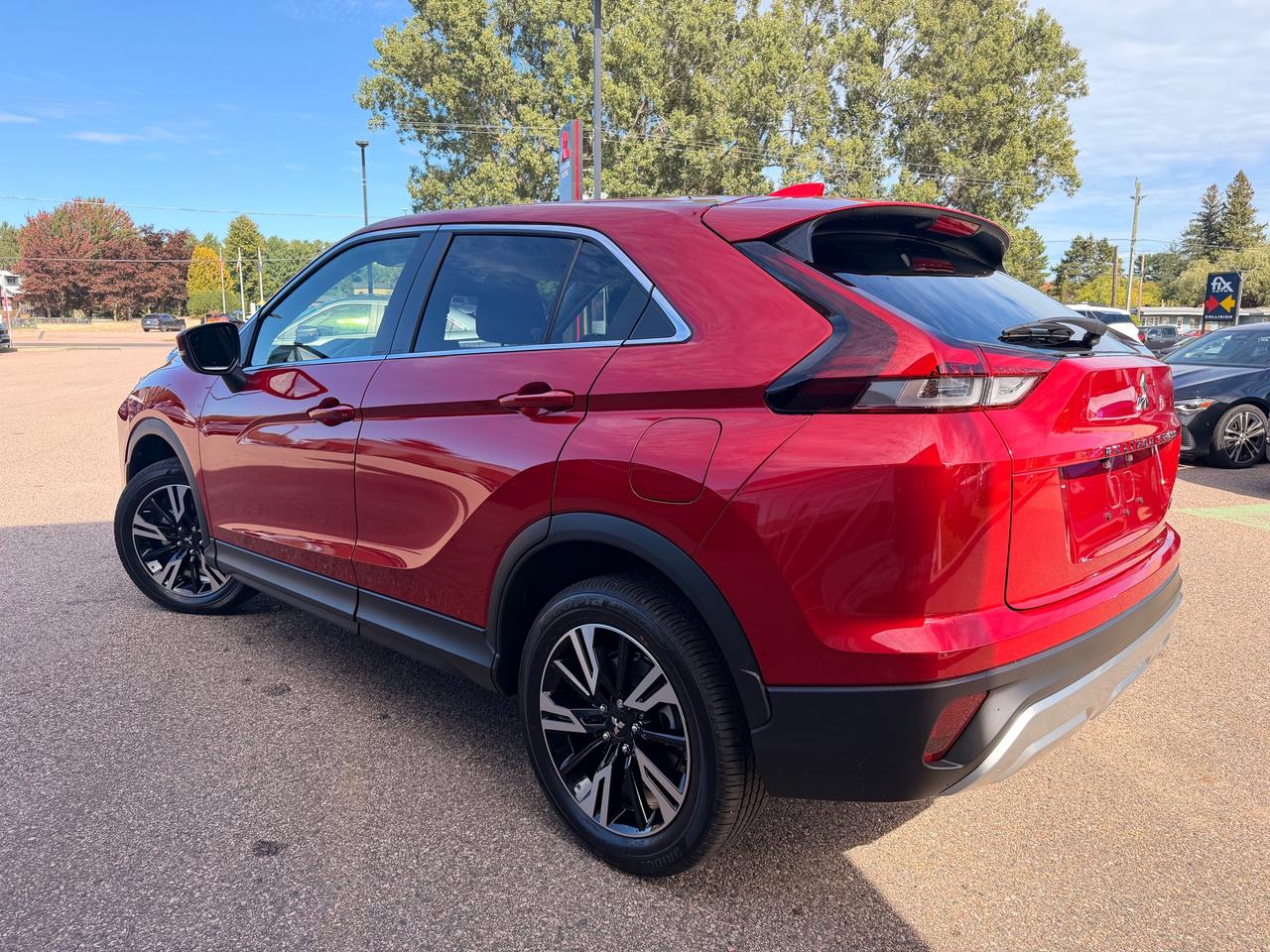 2026 Mitsubishi Eclipse Cross SE 4dr S-AWC Photo4
