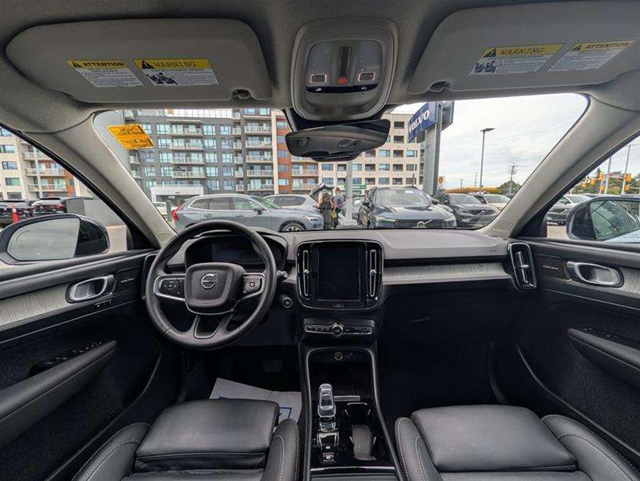 2024 Volvo XC40 B5 Ultimate   H/K Audio   Low KM   Clean Photo