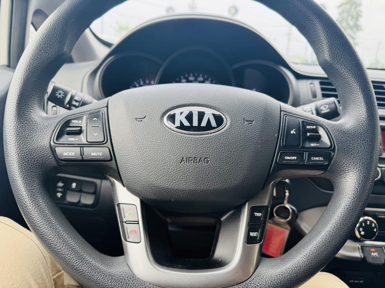 2013 Kia Rio LX Photo