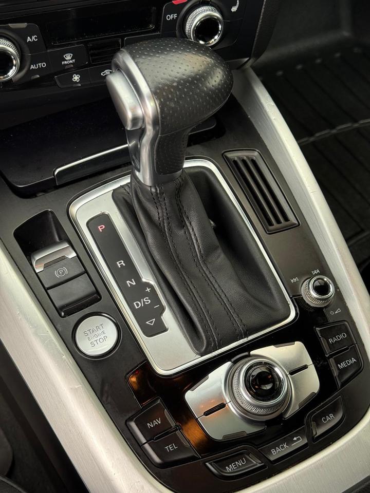 2016 Audi Q5 Technik Photo