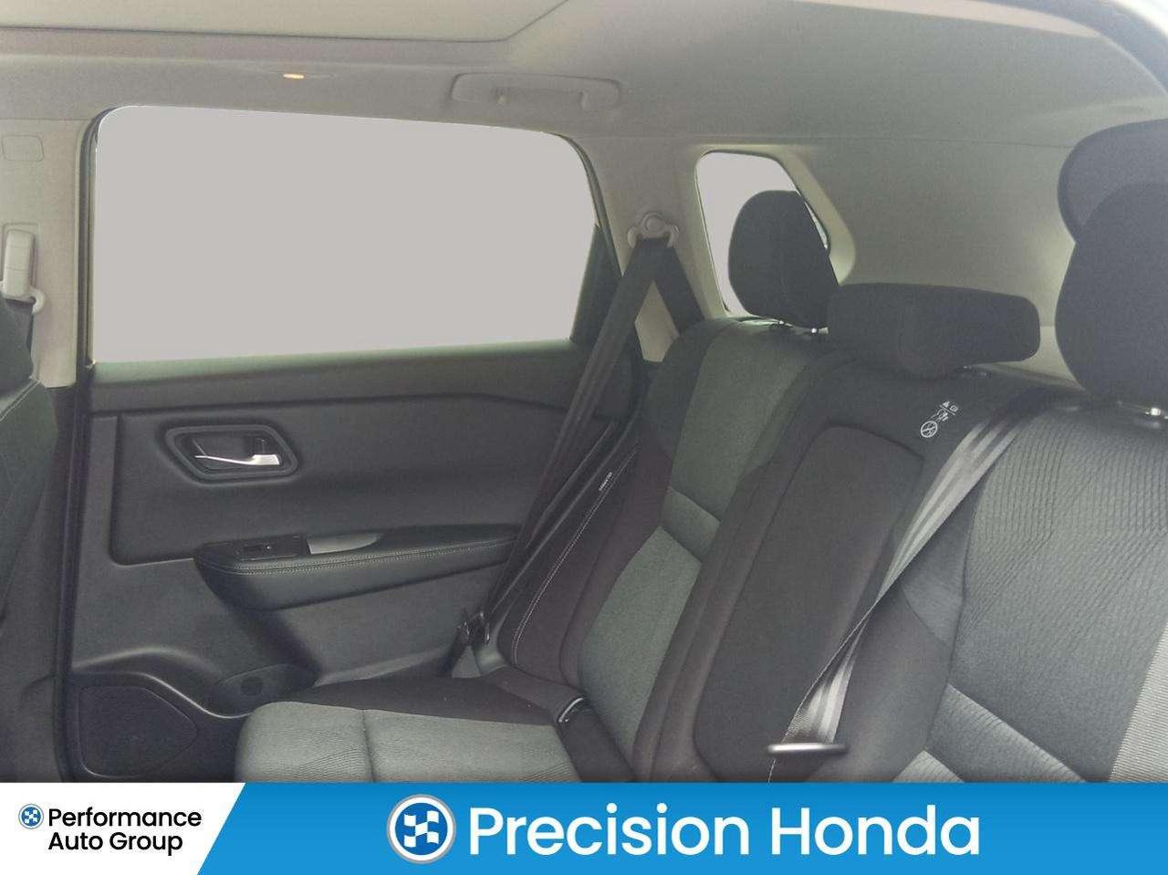2026 Nissan Rogue SV w/Sunroof CarPlay Rear Camera Photo