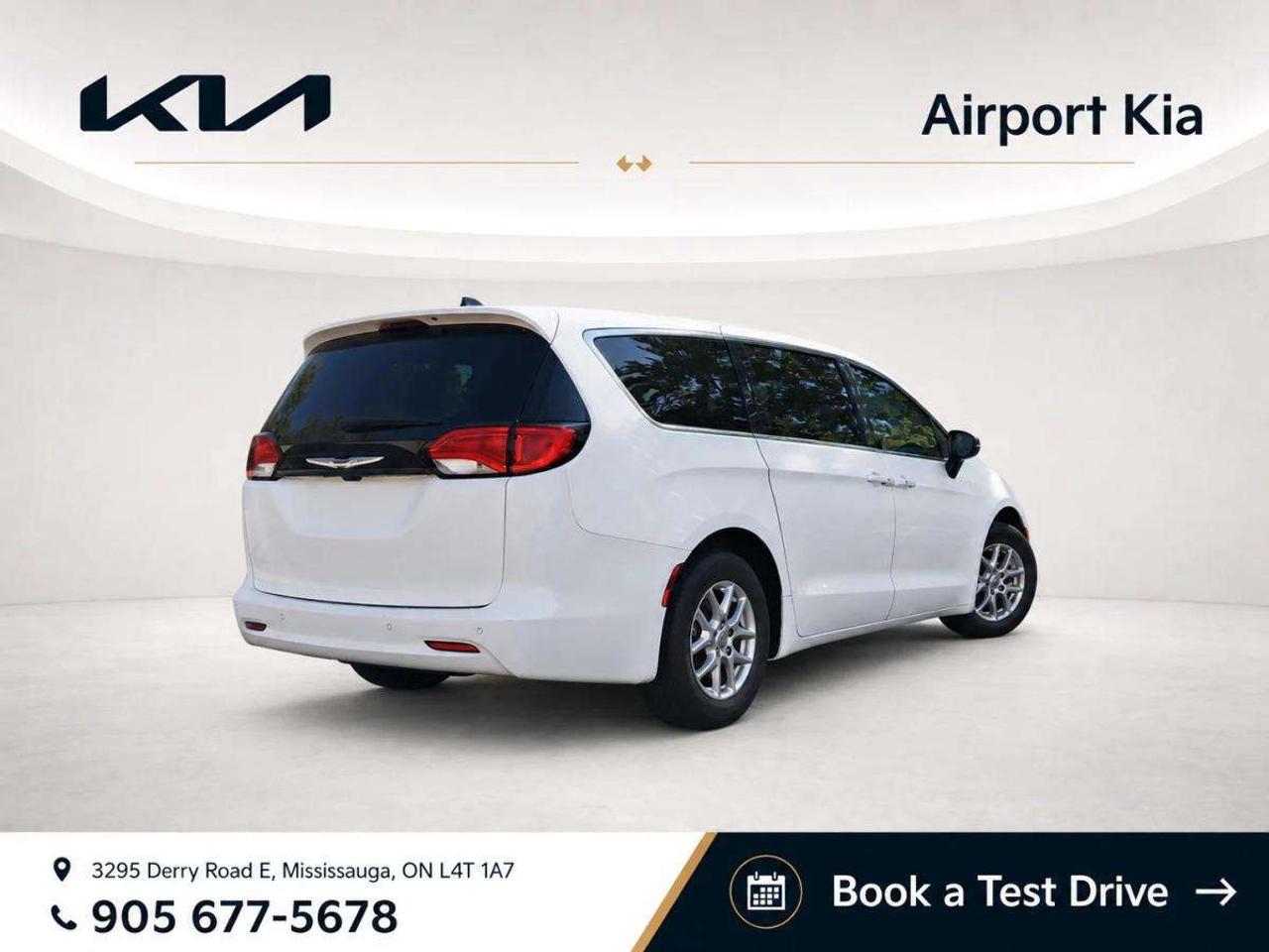2024 Chrysler Grand Caravan SXT 2WD Photo