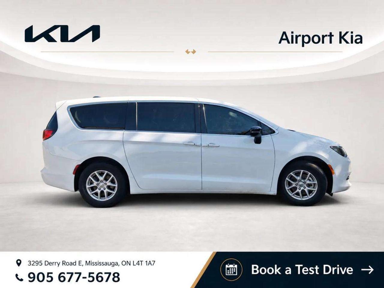 2024 Chrysler Grand Caravan SXT 2WD Photo