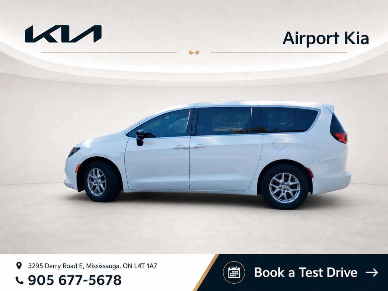 2024 Chrysler Grand Caravan SXT 2WD Photo