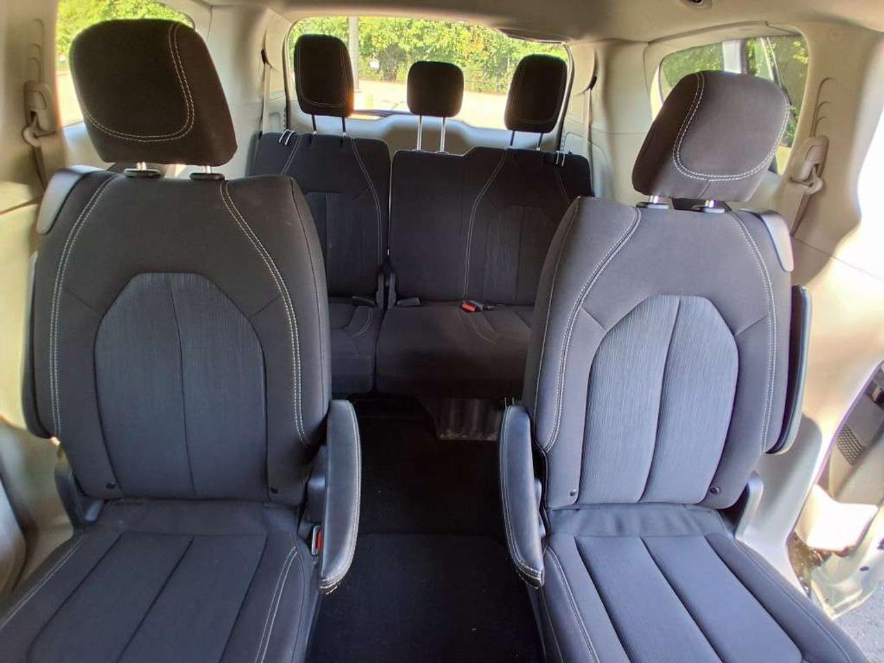 2024 Chrysler Grand Caravan SXT 2WD Photo