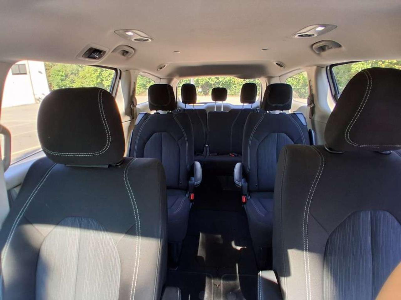 2024 Chrysler Grand Caravan SXT 2WD Photo