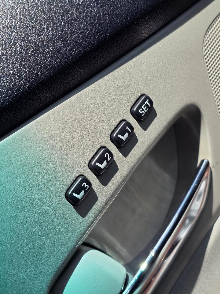 2010 Lexus RX 350 Photo
