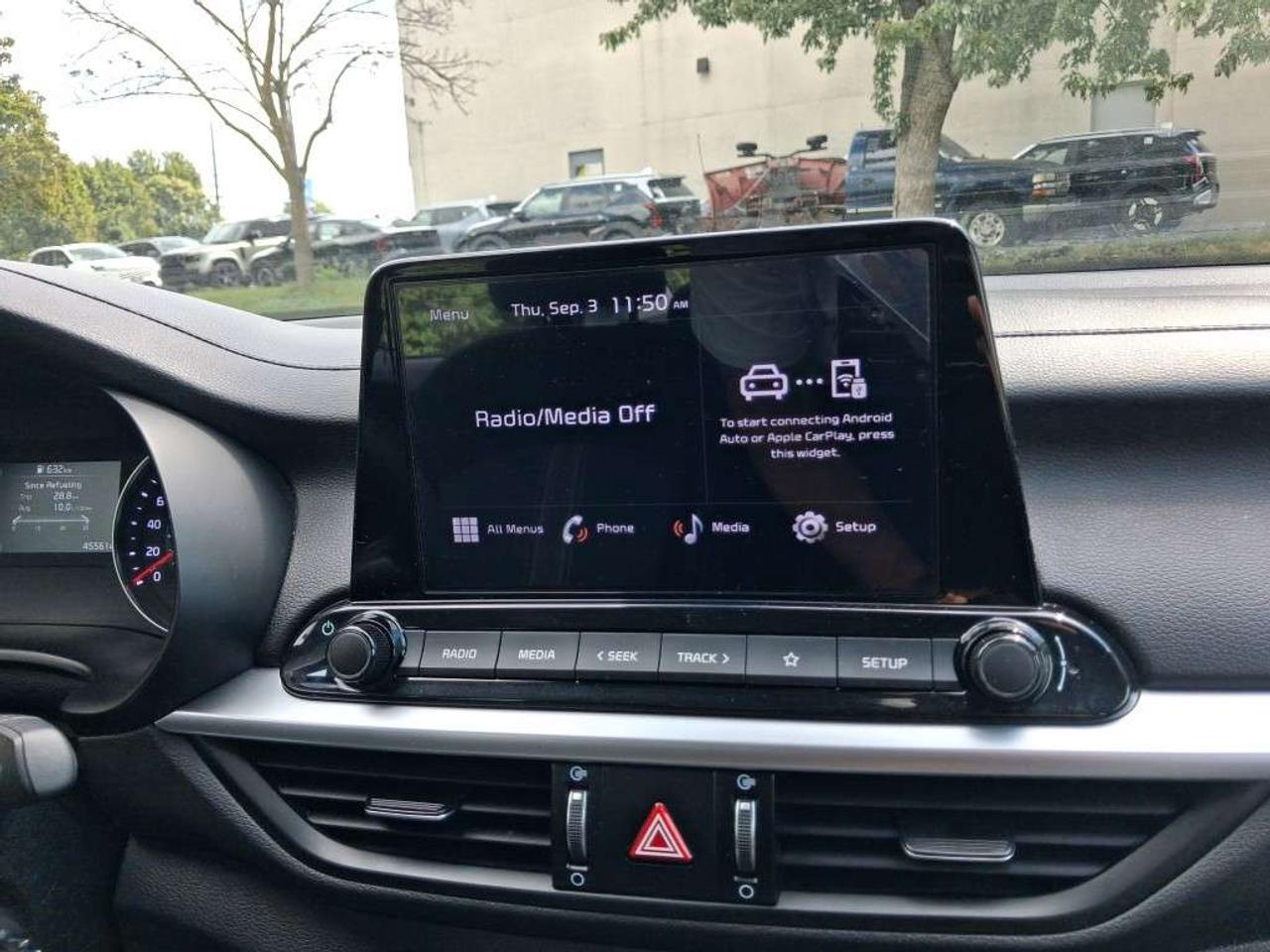 2024 Kia Forte EX IVT Photo